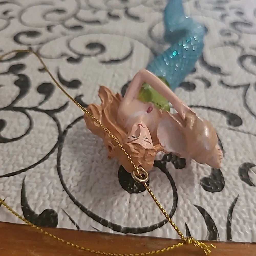 Mermaid with Seashell Ornament